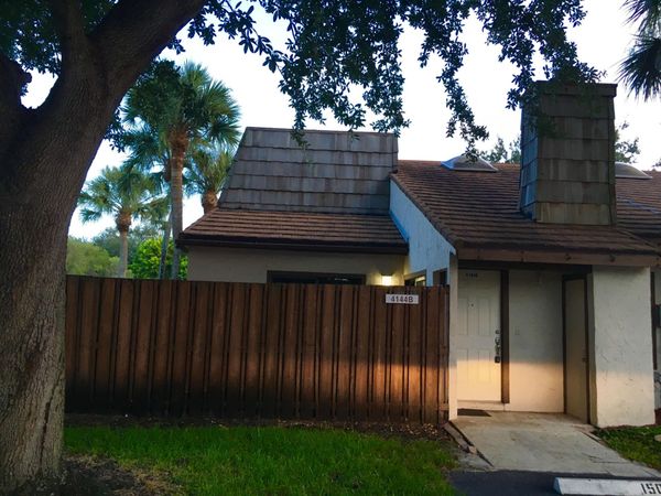 4144 PALM BAY Circle, Unit B, West Palm Beach, FL 33406