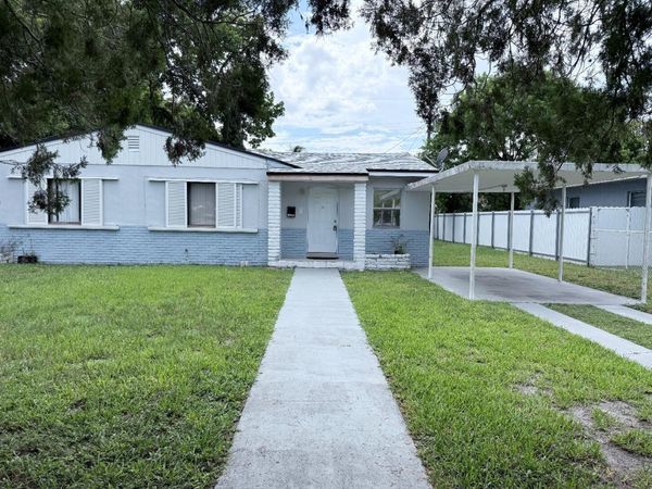 16100 NE 10th Avenue, North Miami Beach, FL 33162