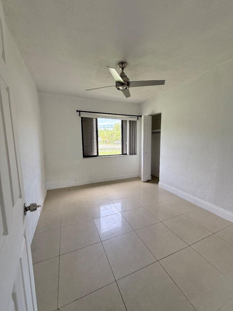 16100 NE 10th Avenue, North Miami Beach, FL 33162 Photo