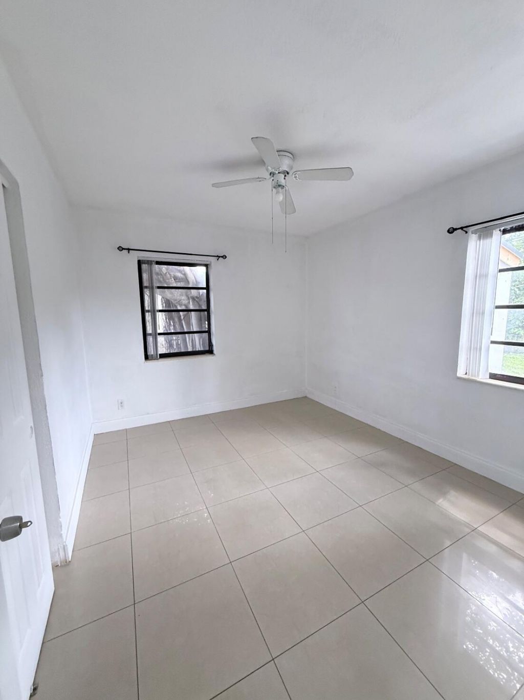 16100 NE 10th Avenue, North Miami Beach, FL 33162 Photo
