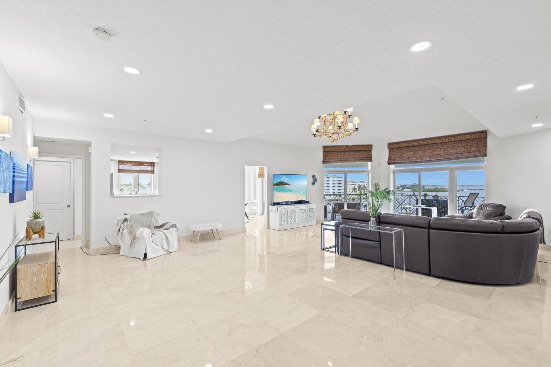 309 E Ocean Avenue, Unit 304, Lantana, FL 33462 Photo