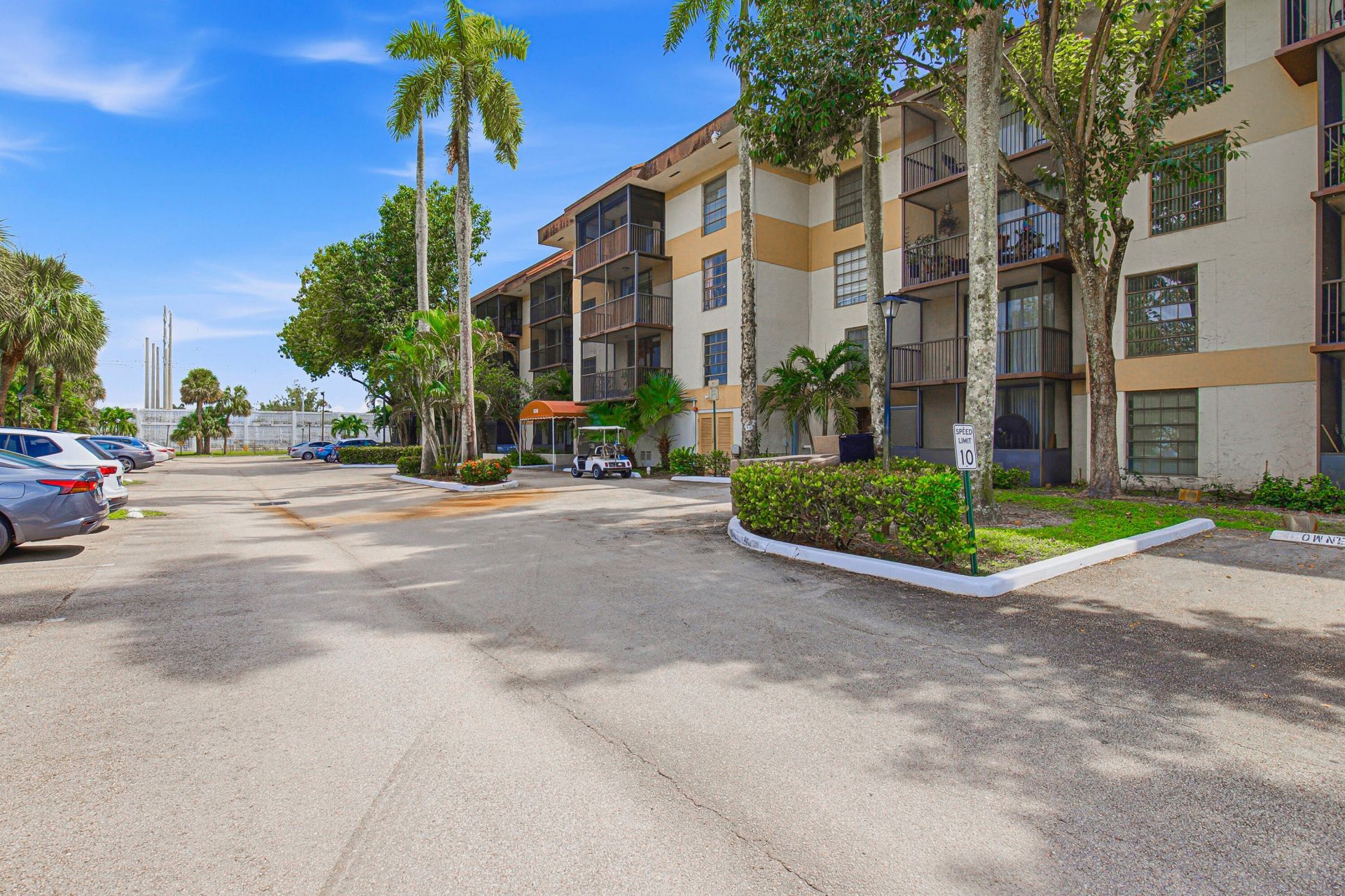 5530 NW 44th Street, Unit 309C, Lauderhill, FL 33319 Photo