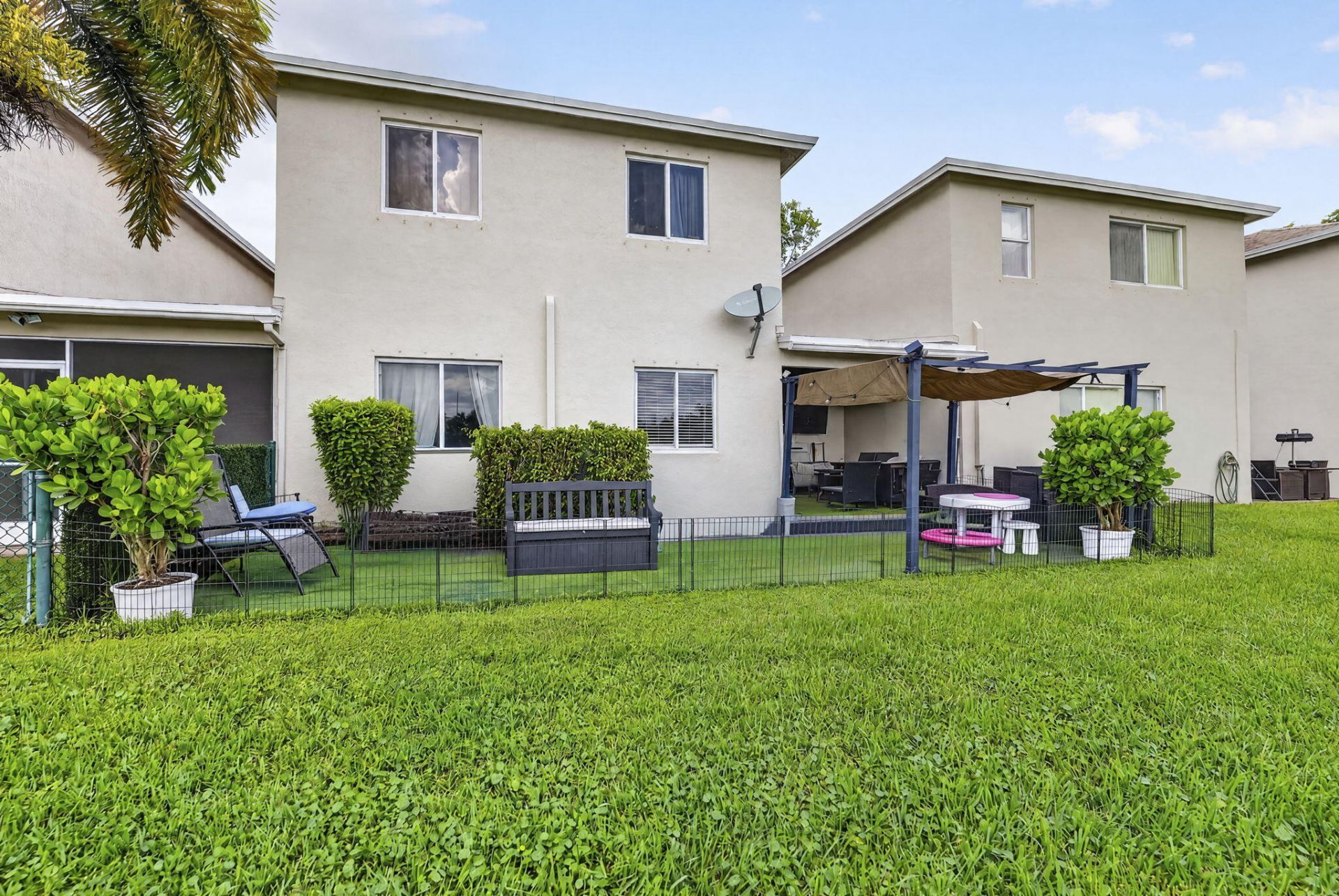 9440 E Plum Harbor Way, Tamarac, FL 33321 Photo