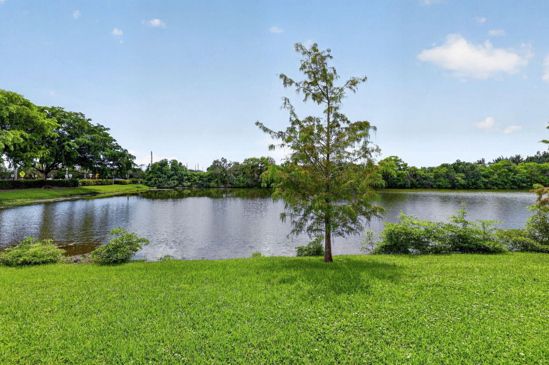 9440 E Plum Harbor Way, Tamarac, FL 33321 Photo