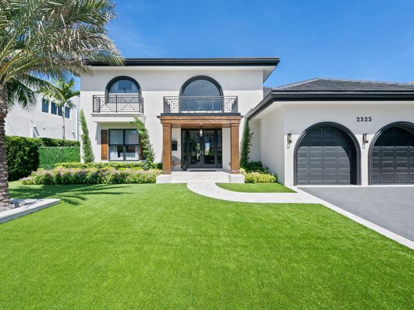 2525 SEA ISLAND Drive, Fort Lauderdale, FL 33301