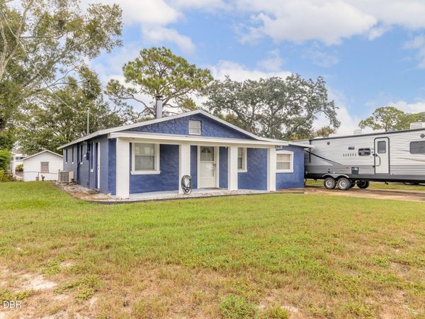 1941 Forest Avenue, Daytona Beach, FL 32119
