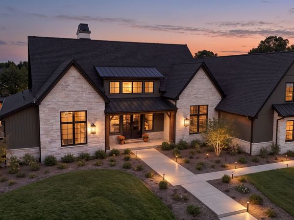 2 Santa Fe Pike , Santa Fe, TN 38482