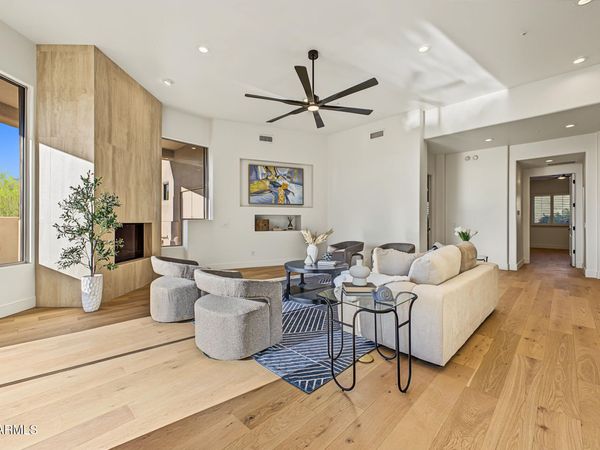 10962 E DALE Lane, Scottsdale, AZ 85262