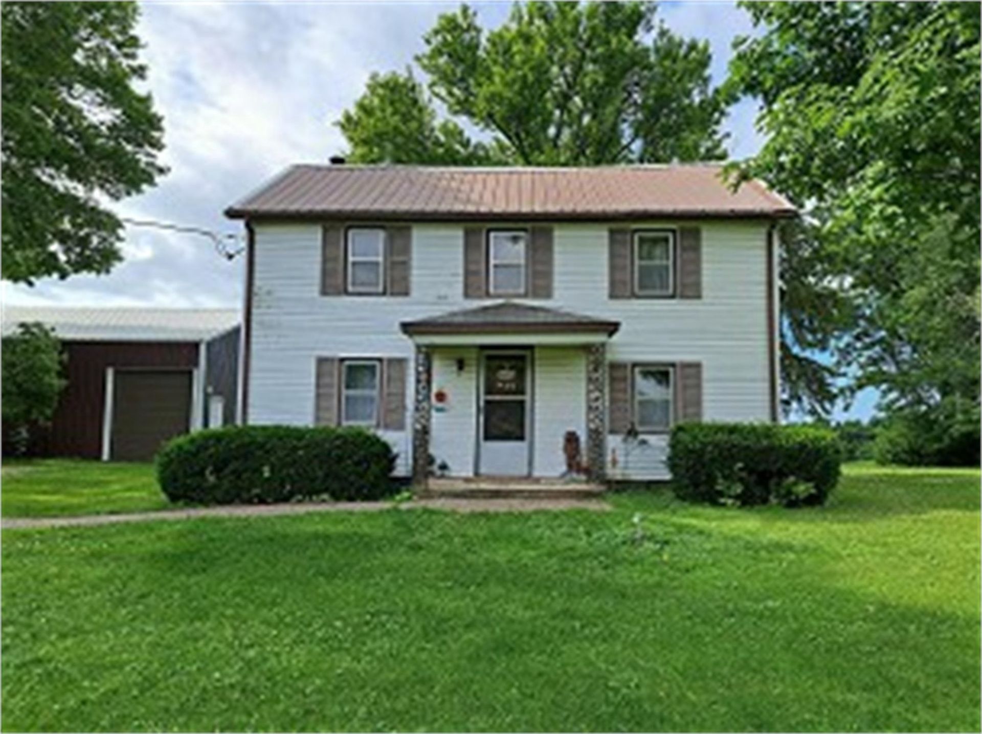 4938 St. Catherine Road, Bellevue, IA 52031 Main Photo