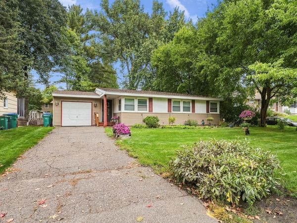6810 W 23rd Street , Saint Louis Park, MN 55426