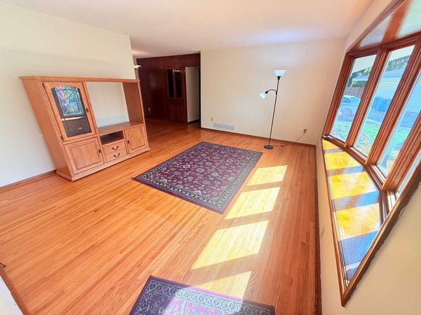 3890 Hill Avenue, White Bear Lake, MN 55110