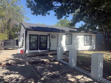 1705 SW Mckinley, lawton, OK 73501