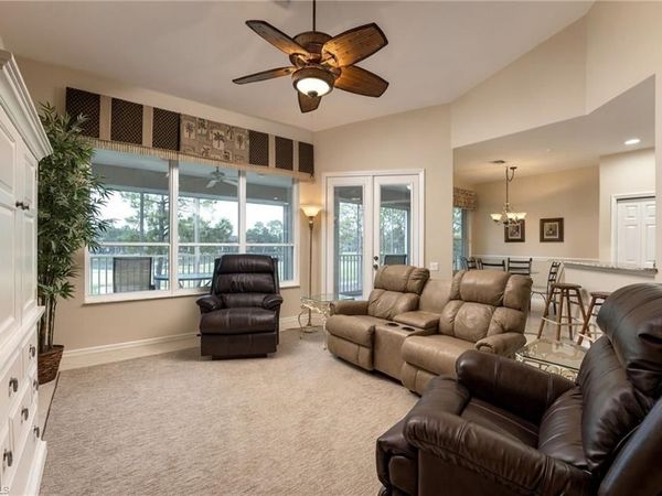8437 Radcliffe TER, Unit 204, NAPLES, FL 34120