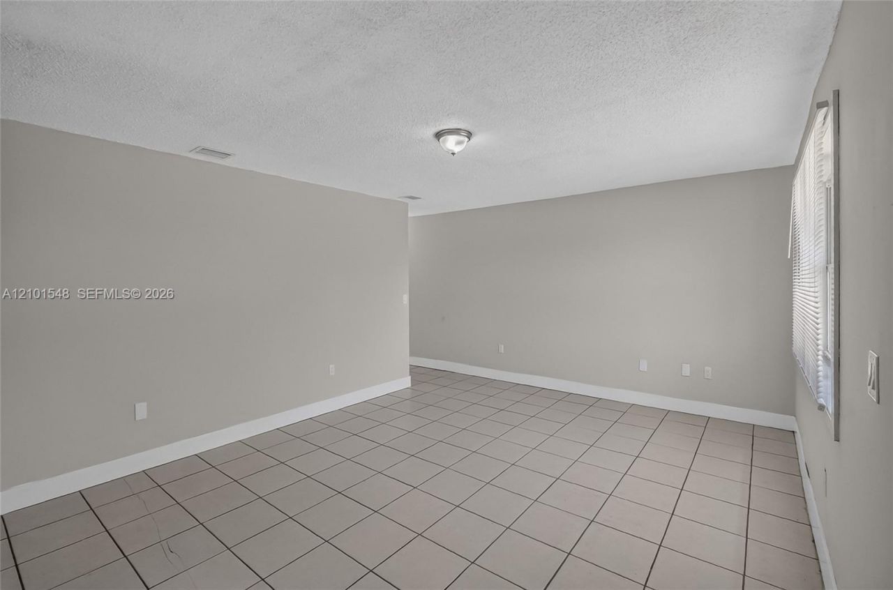 25860 SW 127th Pl , Homestead, FL 33032 Photo