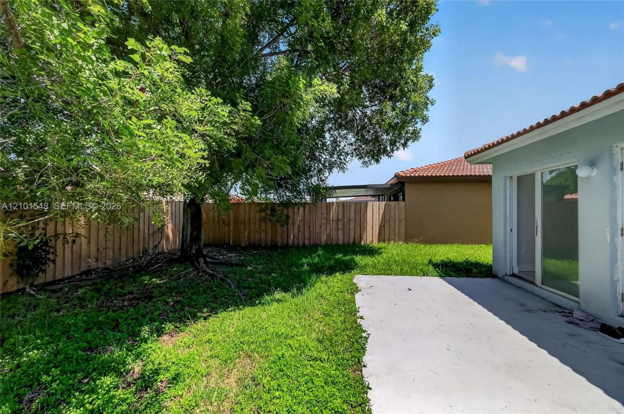 25860 SW 127th Pl , Homestead, FL 33032 Photo
