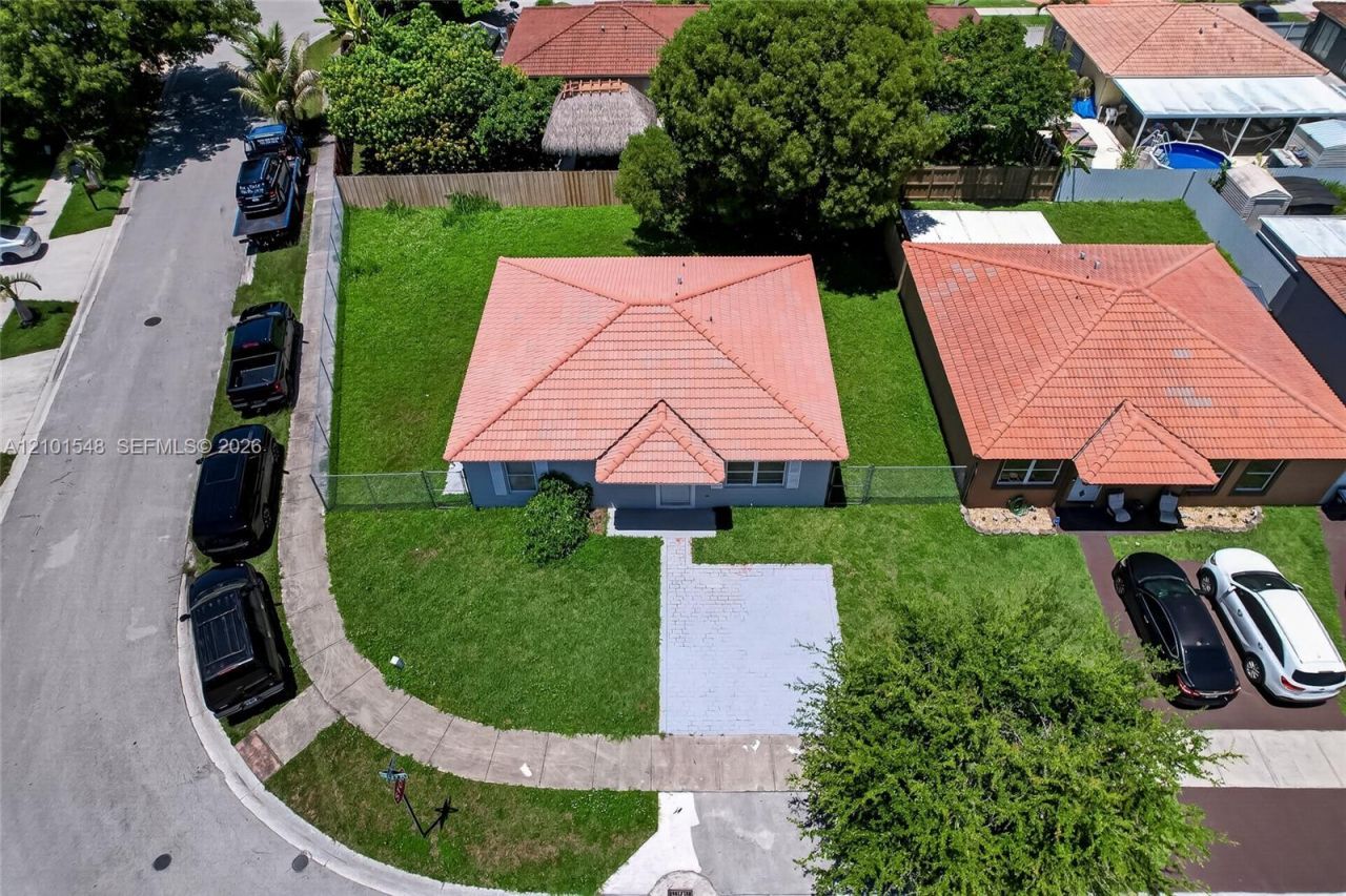 25860 SW 127th Pl , Homestead, FL 33032 Photo