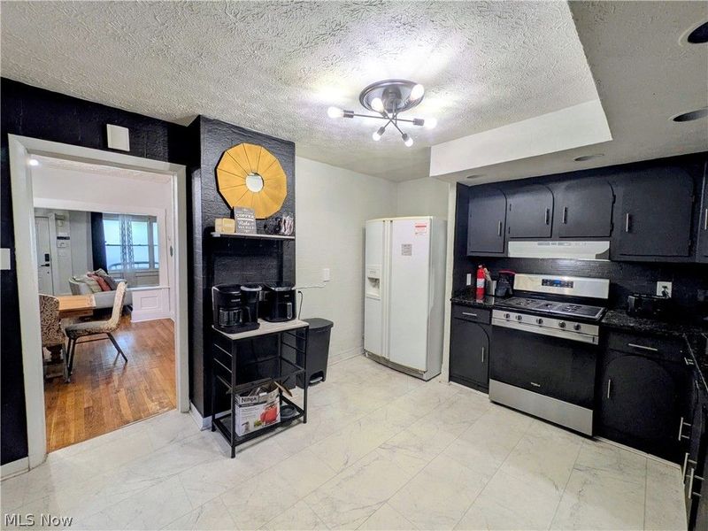 3211 Walton Avenue, Cleveland, OH 44113 Photo 16
