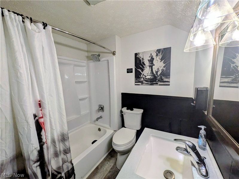 3211 Walton Avenue, Cleveland, OH 44113 Photo 32