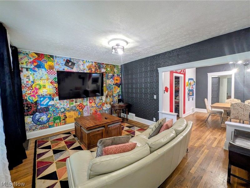 3211 Walton Avenue, Cleveland, OH 44113 Photo 5