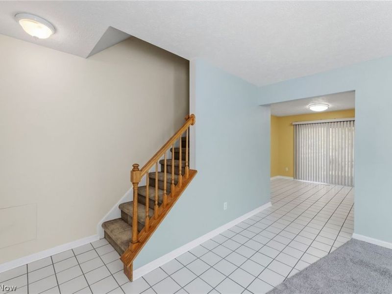 75 Dover Place Lane, Northfield Center, OH 44067 Photo 8