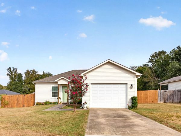 1607 Moon Road, Ward, AR 72176