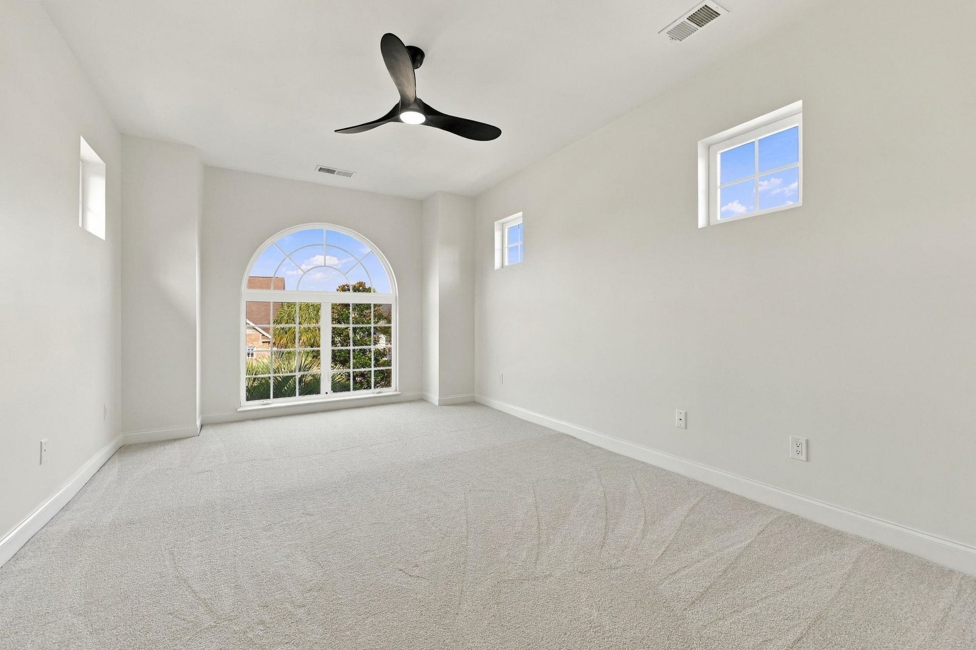 8500 Juxa Dr. Photo 39