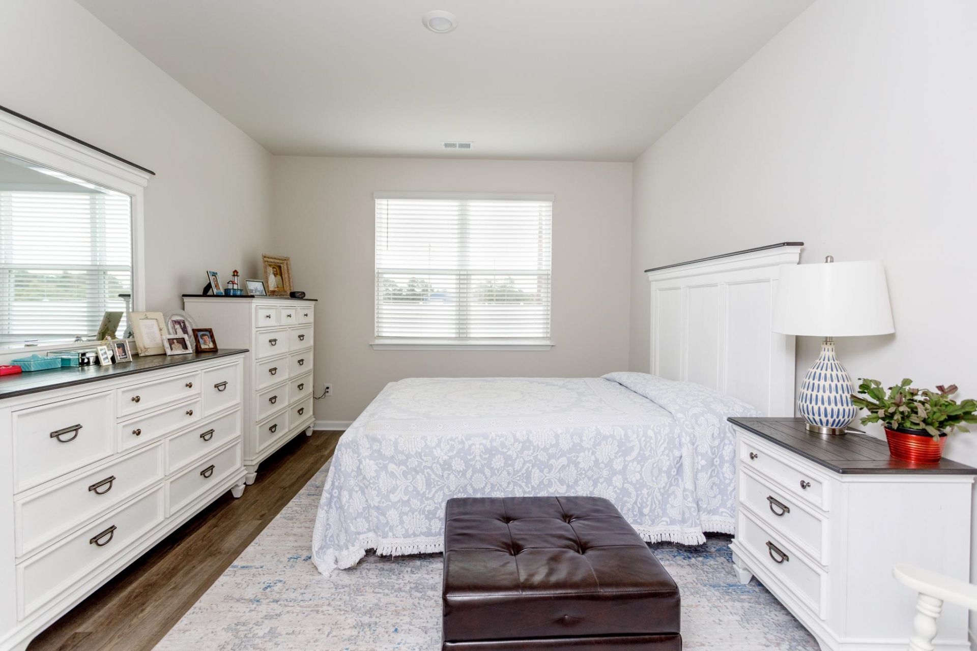 153 Homestead Way Photo 10