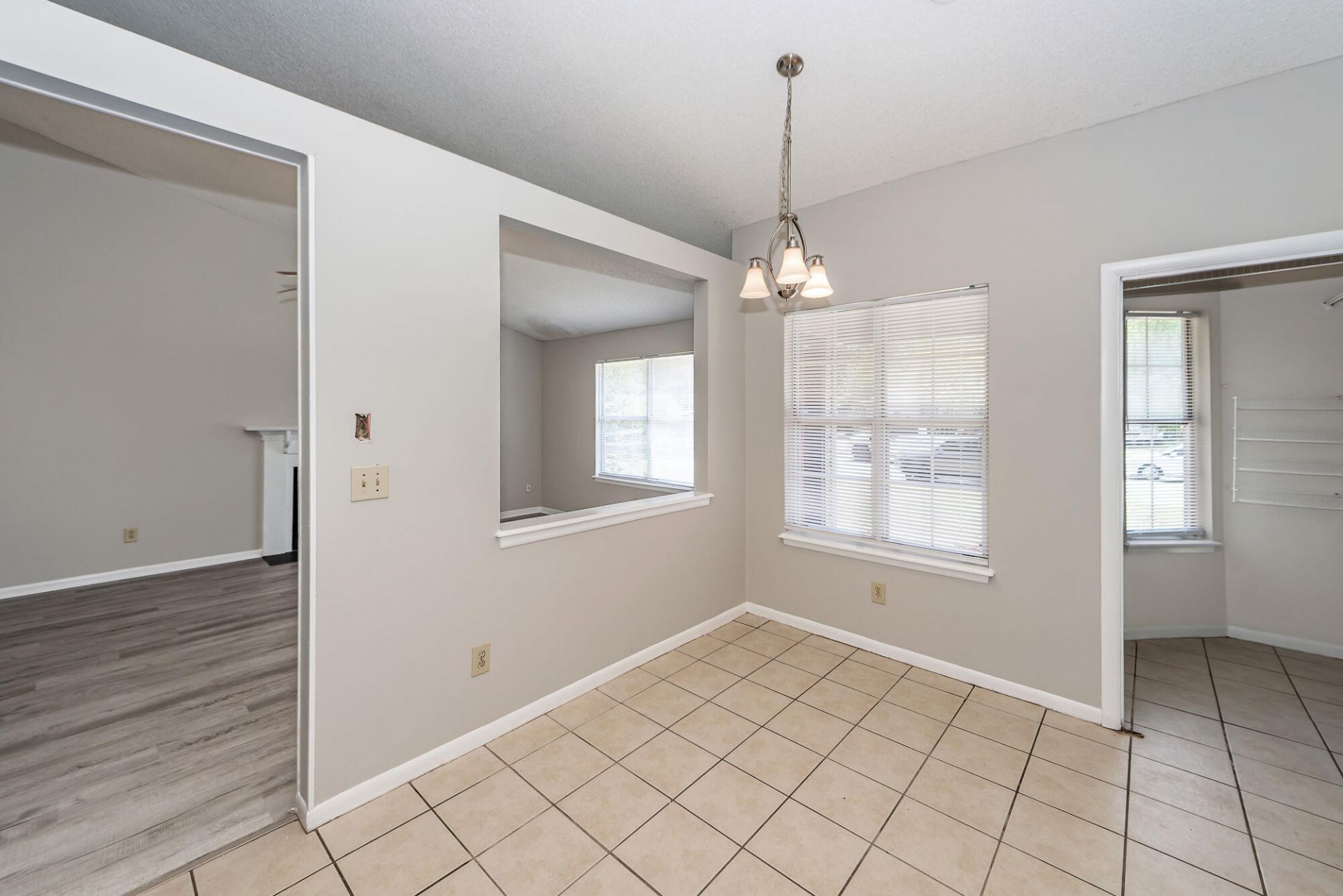 1022 Oakcrest Drive Photo 19