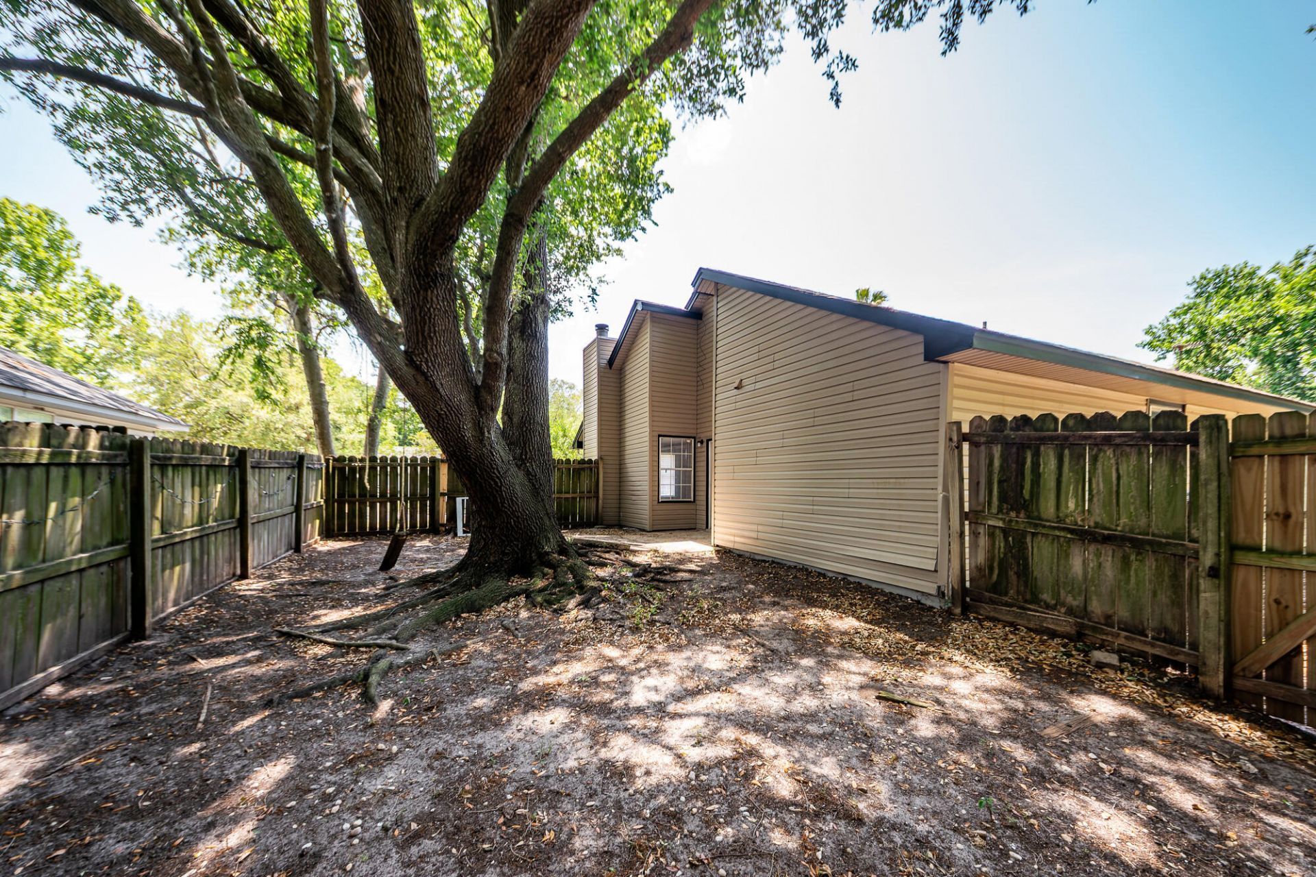 1022 Oakcrest Drive Photo 36