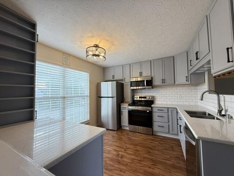 2466 Ferdinand Drive, Burlington, KY 41005 Photo 3