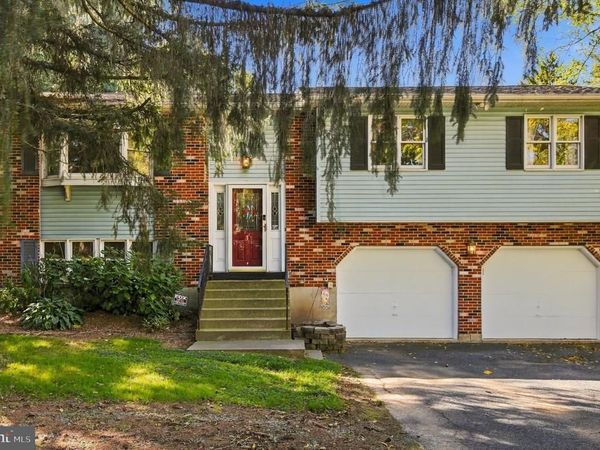 3090 CLAYTON STREET , EASTON, PA 18045