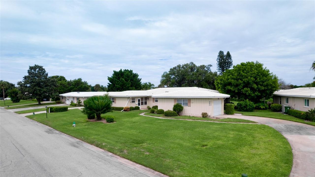 7110 11th Avenue W, Bradenton, FL 34209 Photo