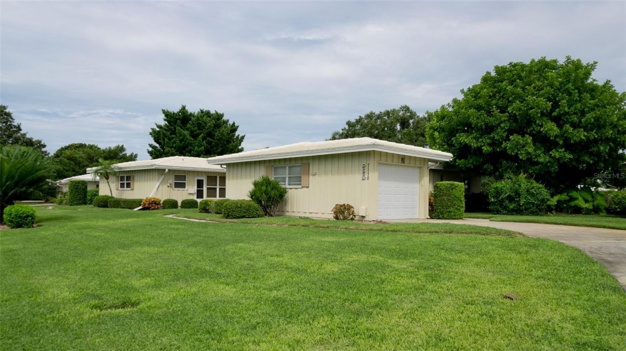 7110 11th Avenue W, Bradenton, FL 34209 Photo