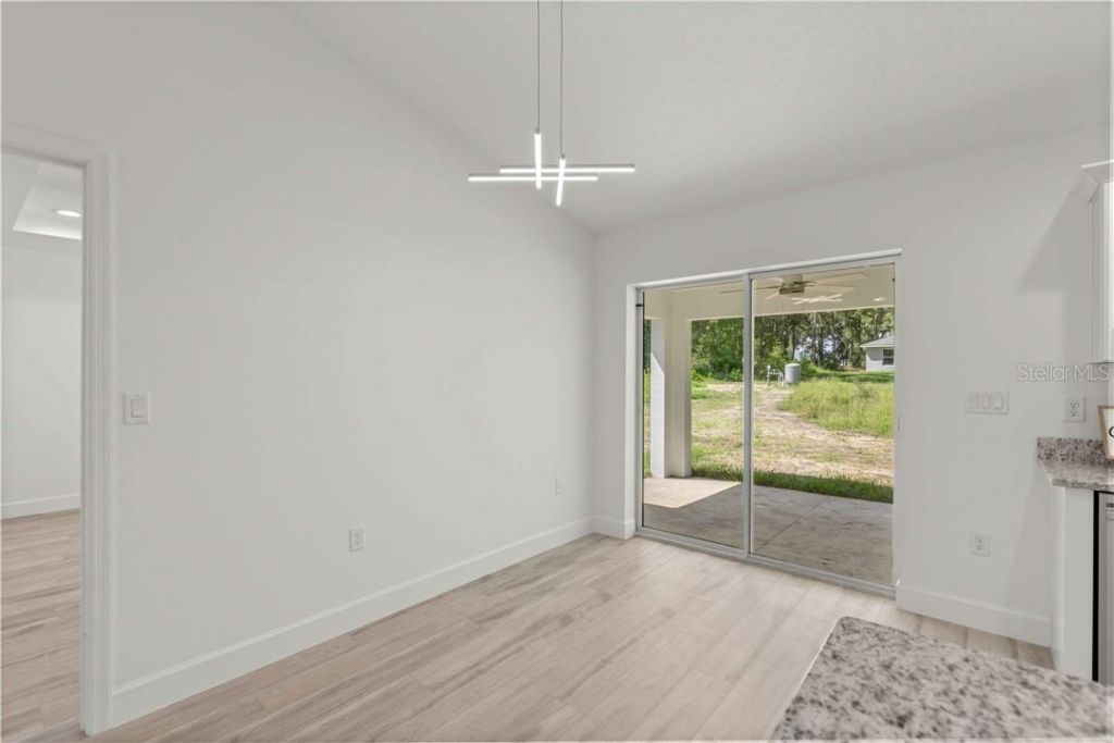 20615 SW Robin Drive , Dunnellon, FL 34431 Photo