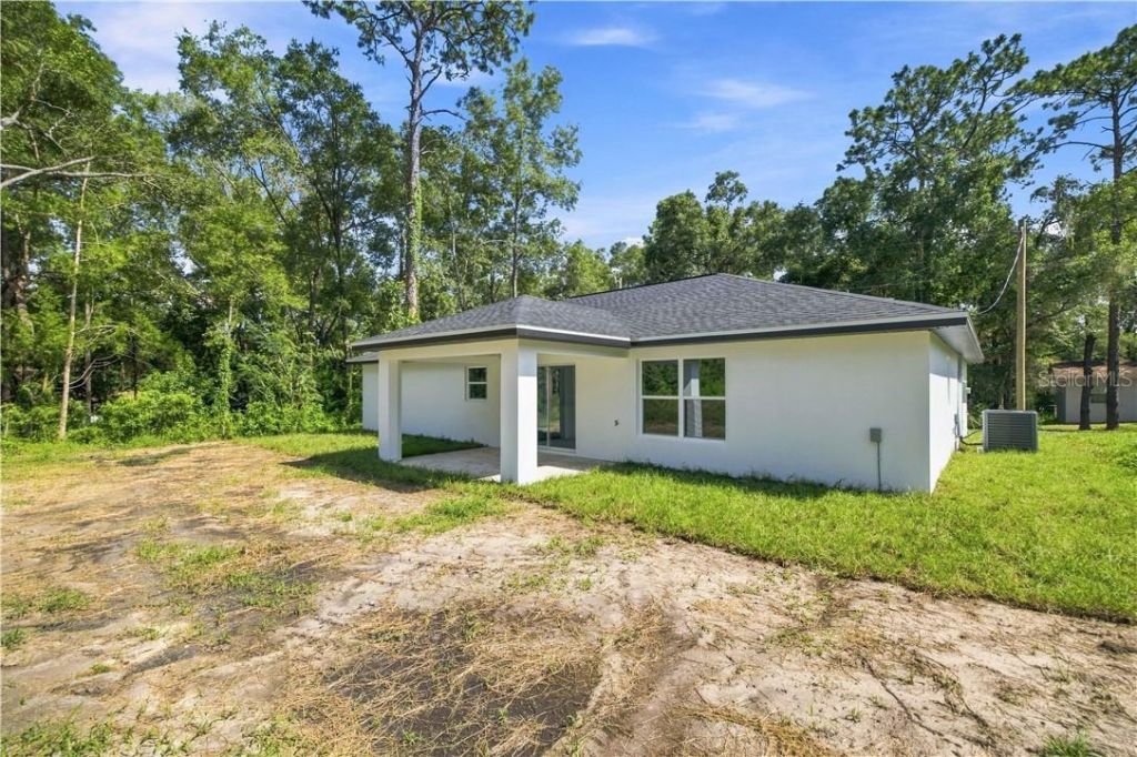 20615 SW Robin Drive , Dunnellon, FL 34431 Photo