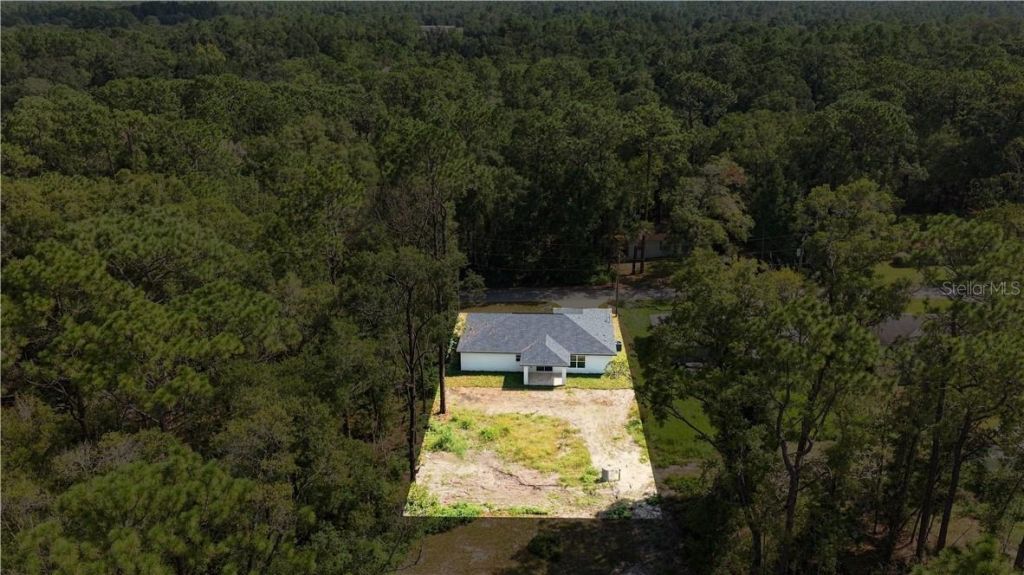 20615 SW Robin Drive , Dunnellon, FL 34431 Photo