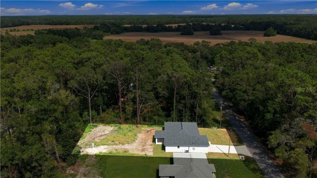 20615 SW Robin Drive , Dunnellon, FL 34431 Photo