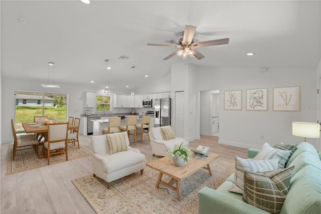 20615 SW Robin Drive , Dunnellon, FL 34431 Photo
