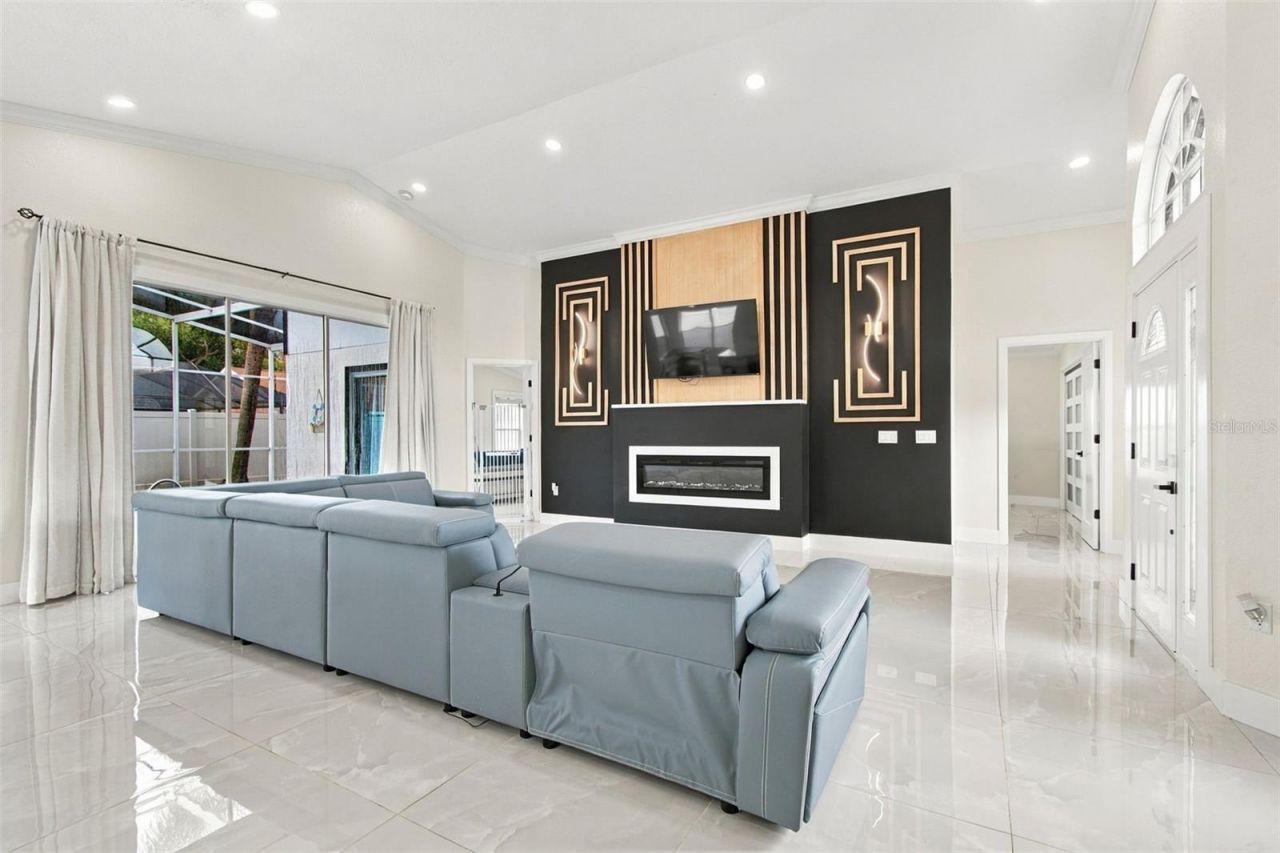 3817 105th Avenue N, Clearwater, FL 33762 Photo