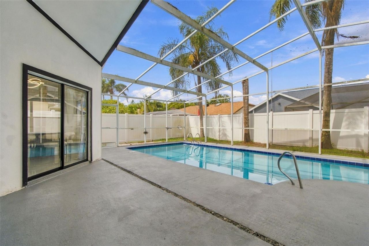 3817 105th Avenue N, Clearwater, FL 33762 Photo