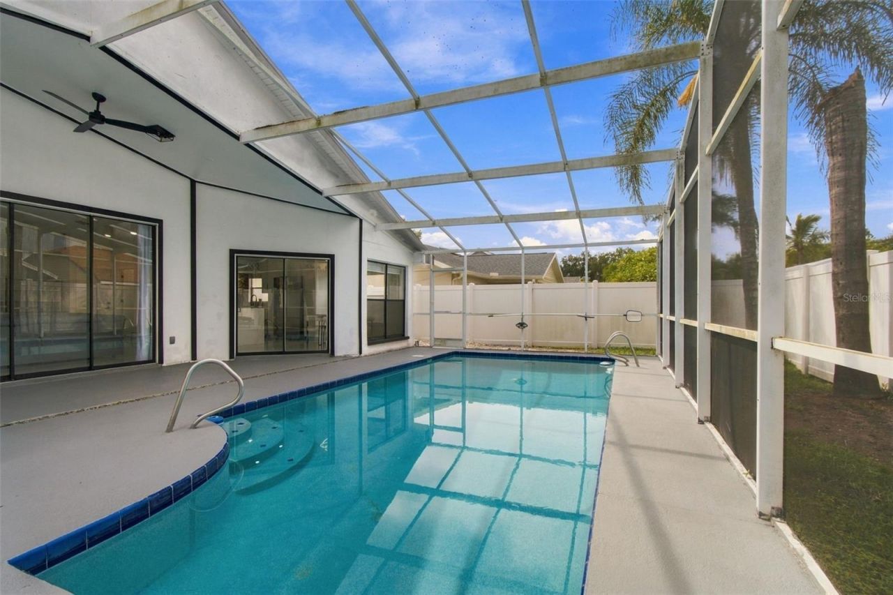 3817 105th Avenue N, Clearwater, FL 33762 Photo