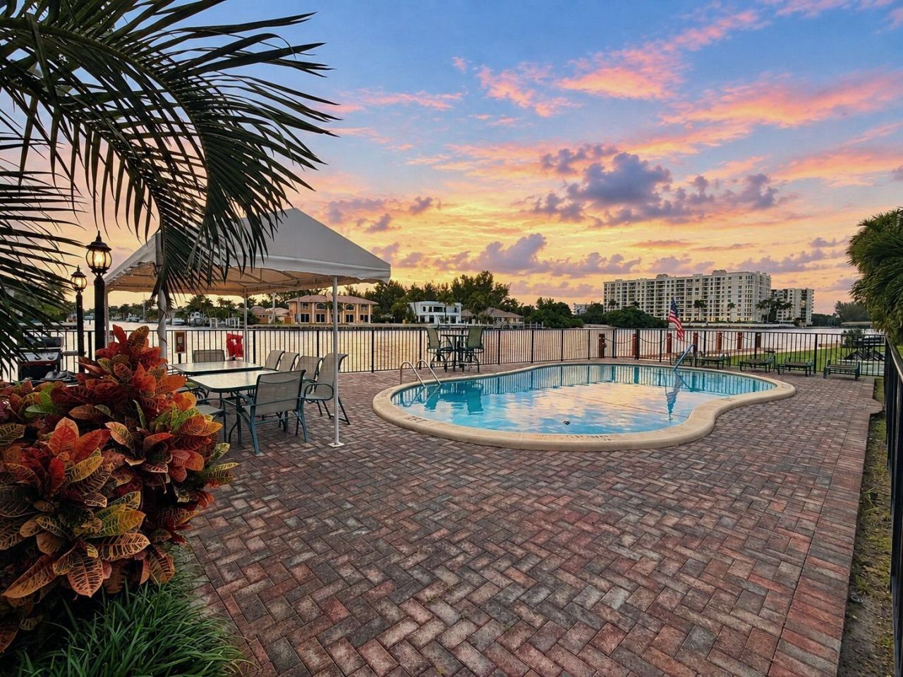 901 N Riverside Drive, Unit 2B, Pompano Beach, FL 33062 Photo