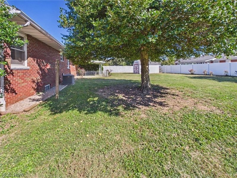 816 Campbell Drive, Belpre, OH 45714 Photo 19