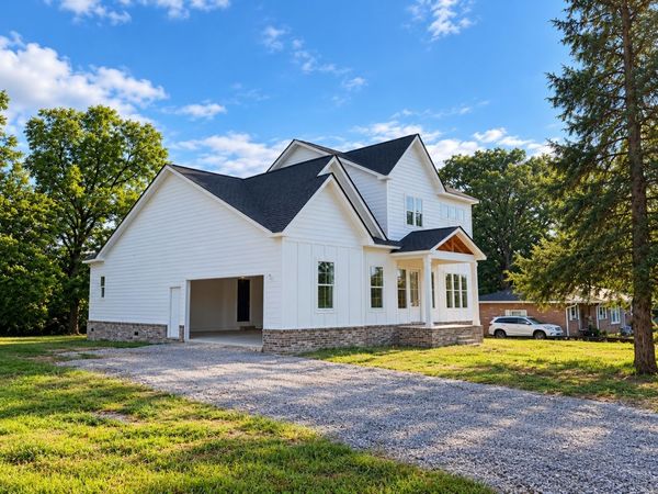 115 Belaire Dr , Smyrna, TN 37167