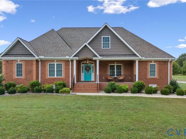 22050 Butterwood Road, Dinwiddie, VA 23803