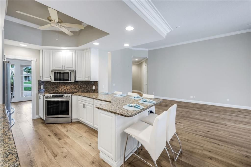 4362 Queen Elizabeth Way , Naples, FL 34119 Photo
