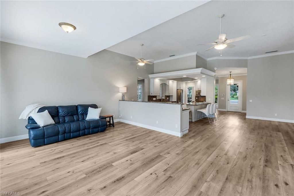 4362 Queen Elizabeth Way , Naples, FL 34119 Photo