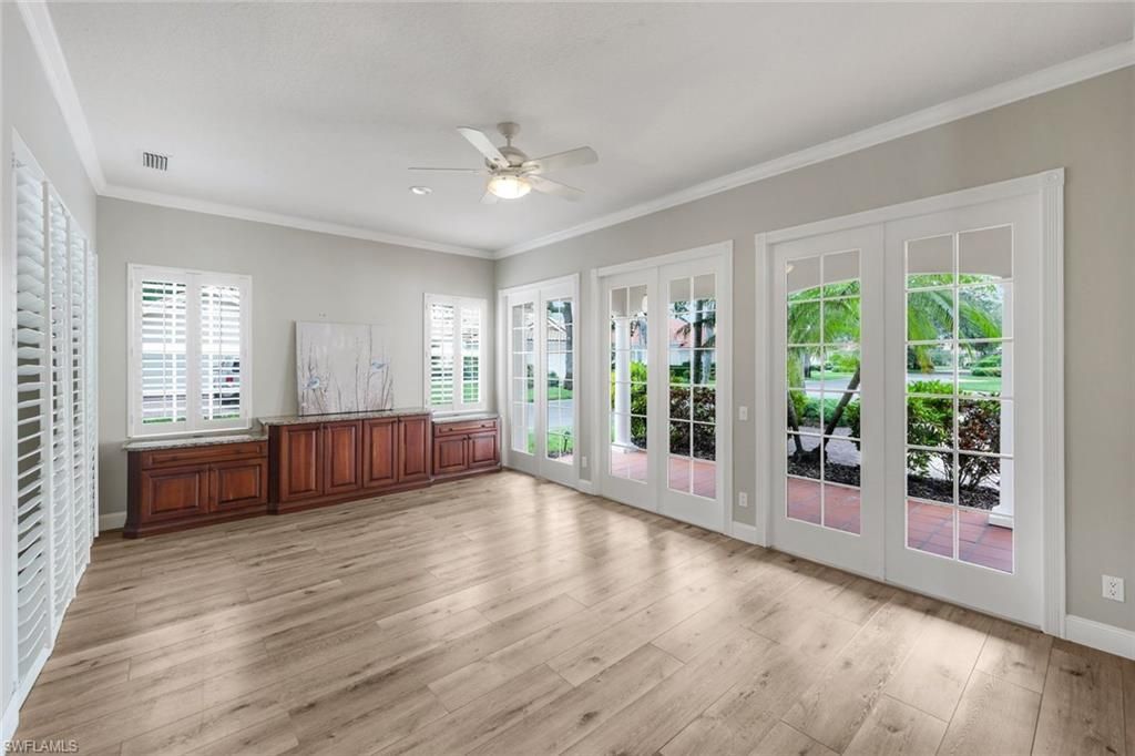 4362 Queen Elizabeth Way , Naples, FL 34119 Photo