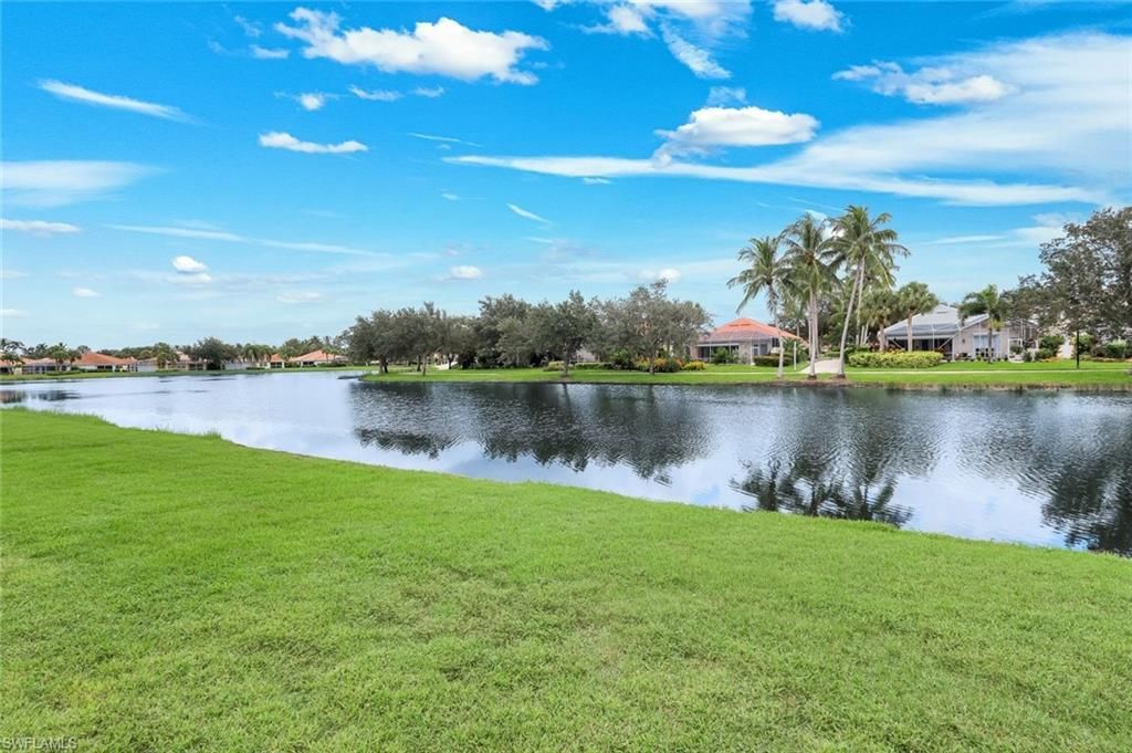 4362 Queen Elizabeth Way , Naples, FL 34119 Photo