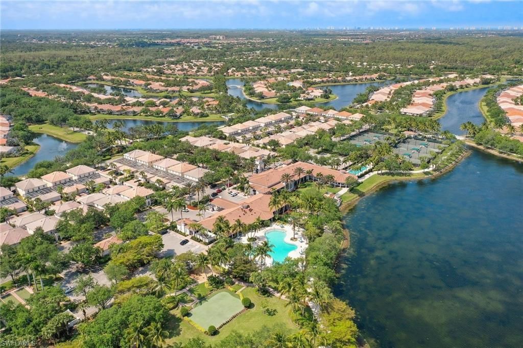 4362 Queen Elizabeth Way , Naples, FL 34119 Photo